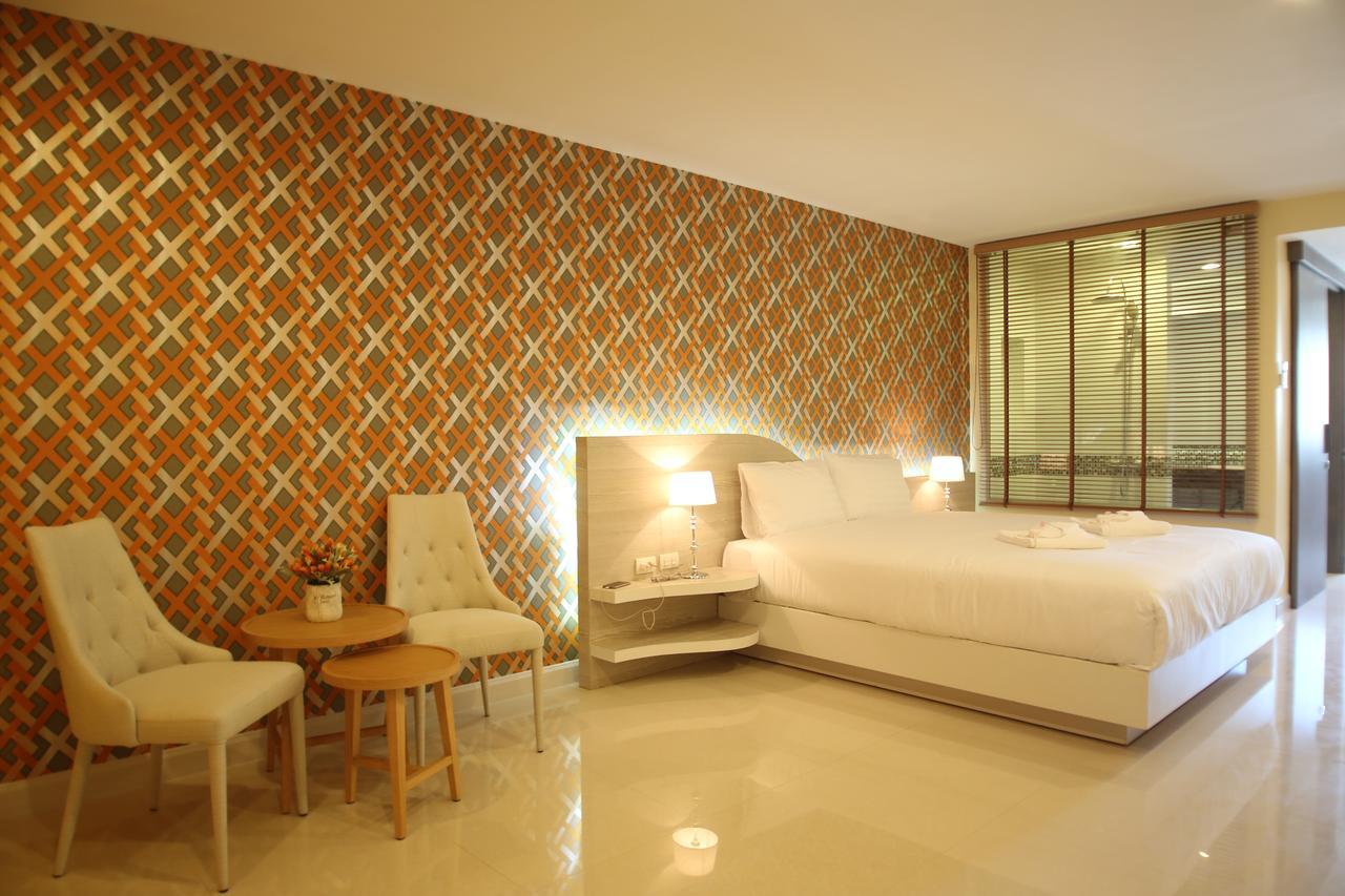 Trebel Pattaya Hotel Exterior photo